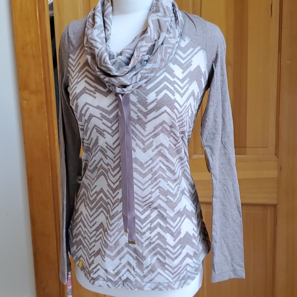 NWT Lole sheer burnout long sleeve shirt S